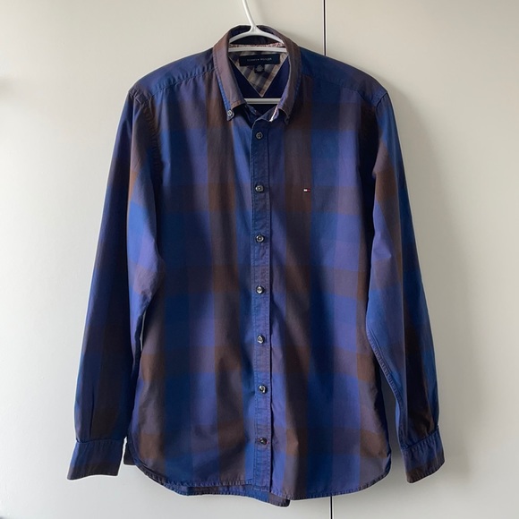 Tommy Hilfiger Shirt - Picture 1 of 5
